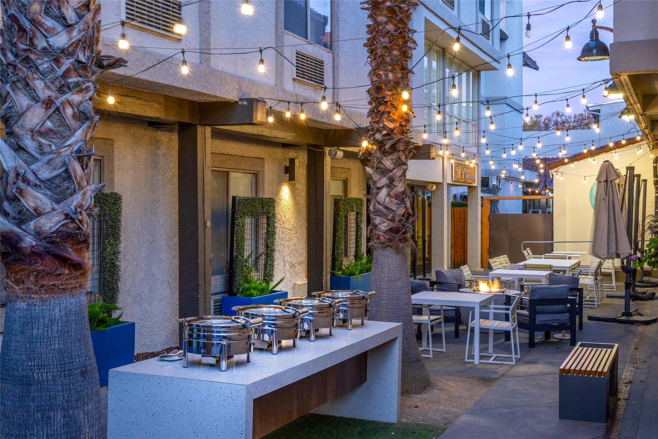 DoubleTree by Hilton Campbell - Pruneyard Plaza 2