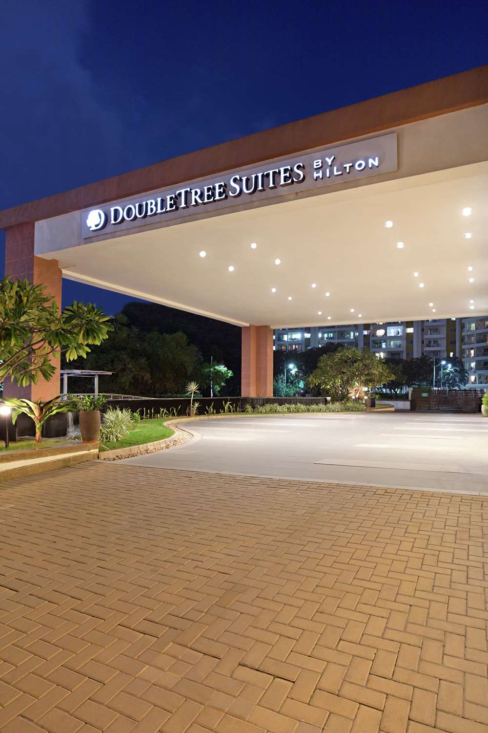 DoubleTree Suites by Hilton Bengaluru Outer Ring Road 2