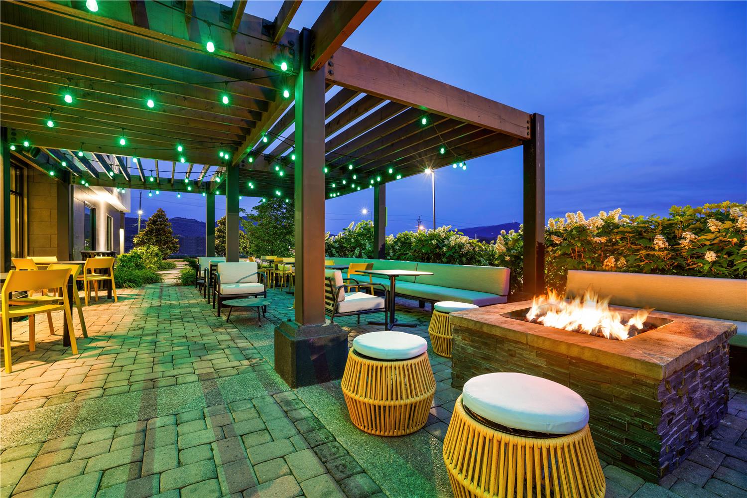 Home2 Suites By Hilton Pigeon Forge 2