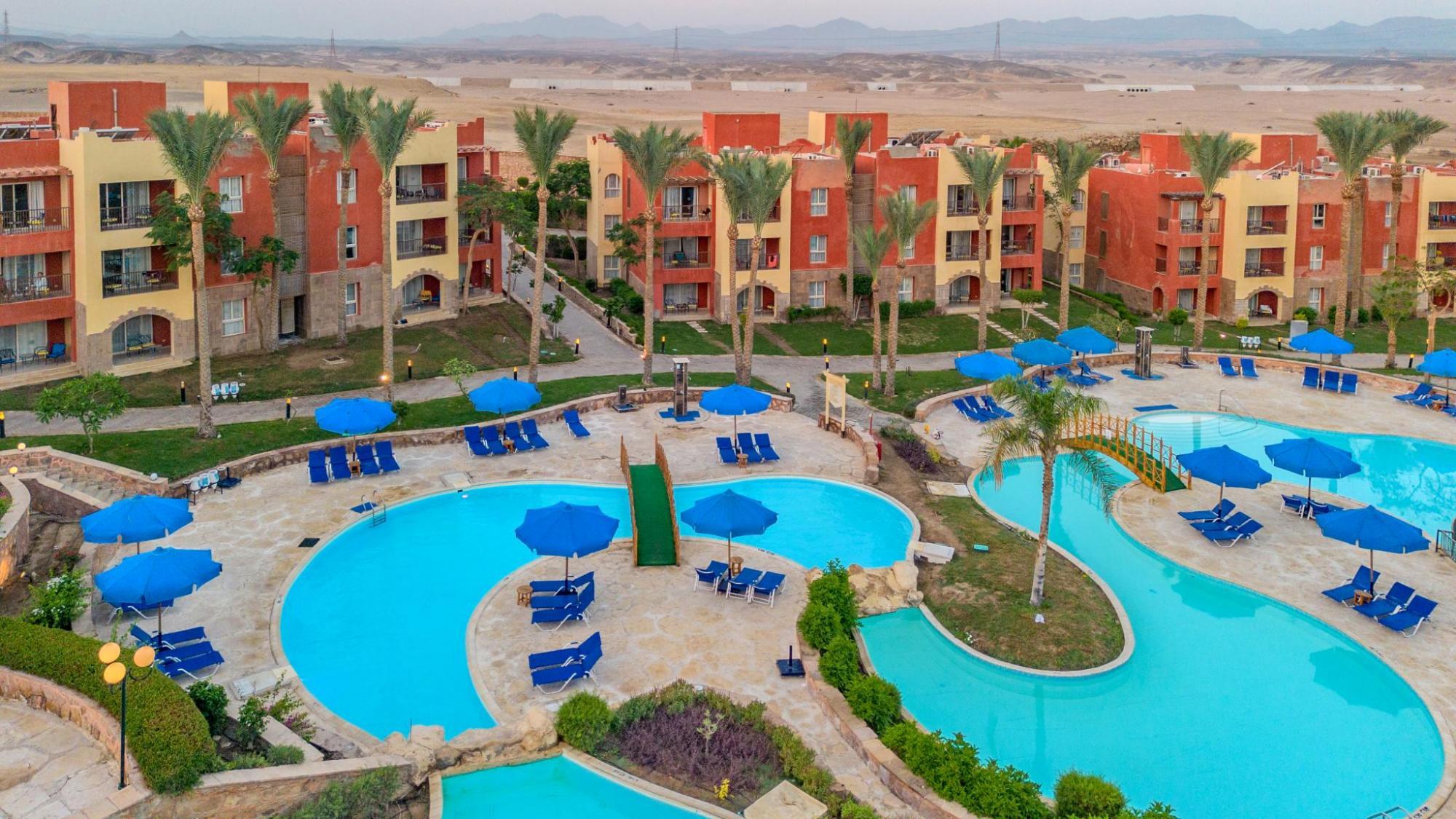 Cardina Resort 1