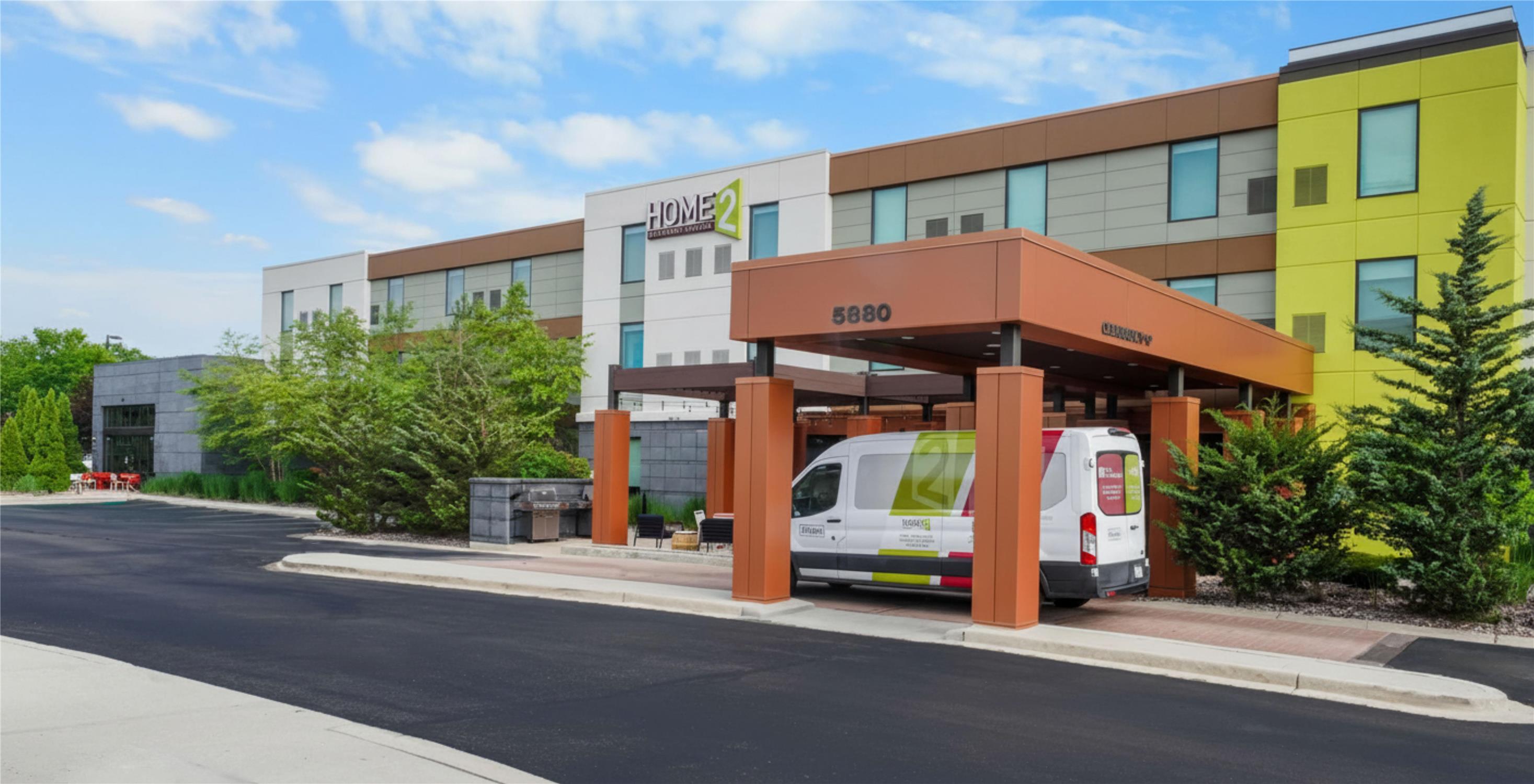 Home2 Suites by Hilton Milwaukee Airport 1