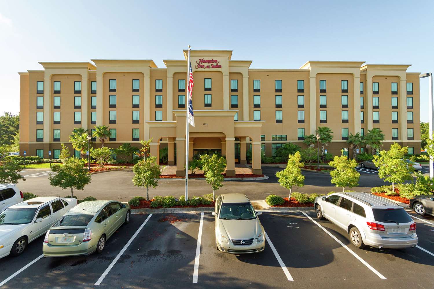 Hampton Inn & Suites Jacksonville-Airport 2