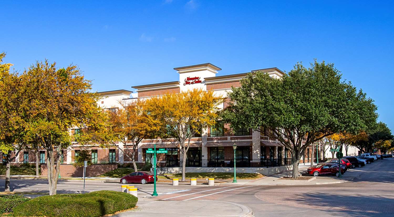 Hampton Inn & Suites Keller Town Center 2
