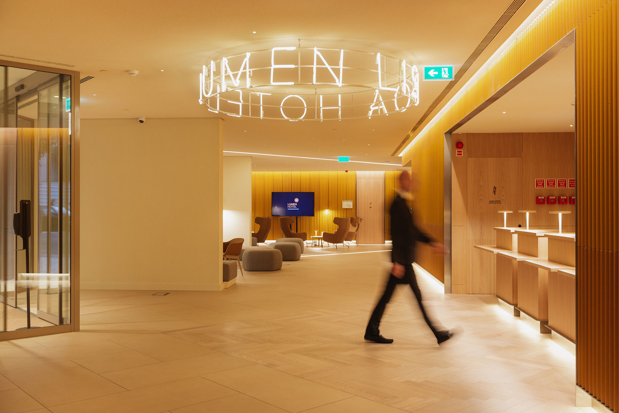 Lumen Hotel & The Lisbon Light Show 2