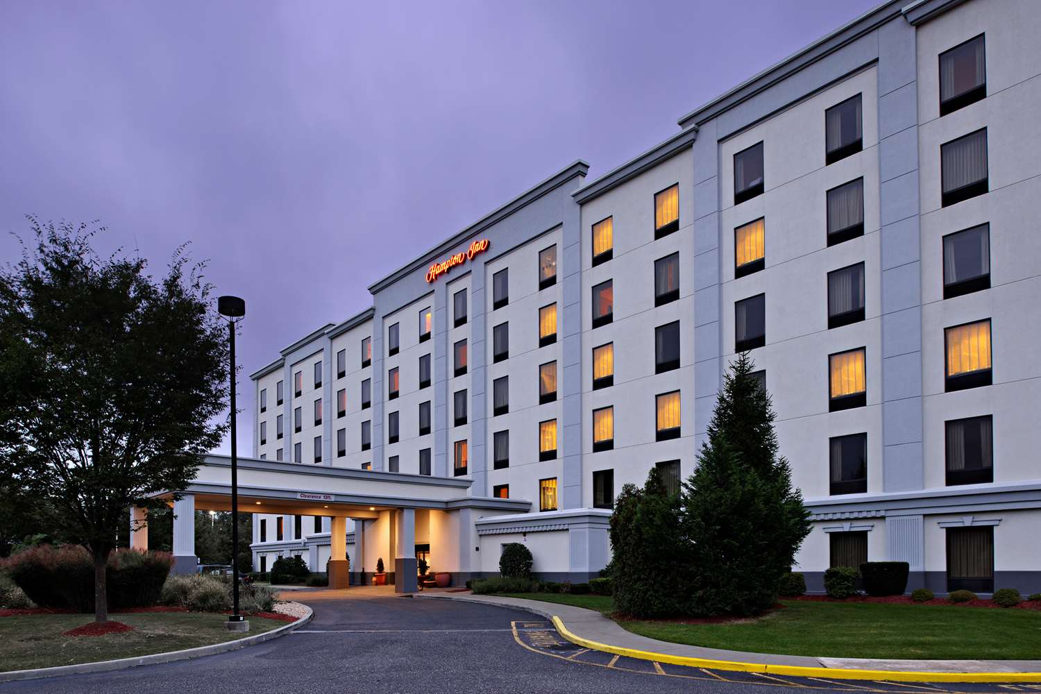 Hampton Inn Long Island - Brookhaven 2