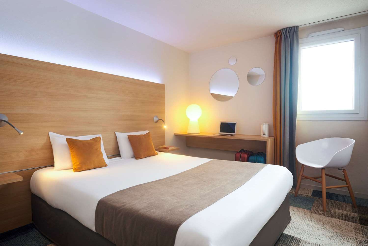 Supérieur(e) Chambre