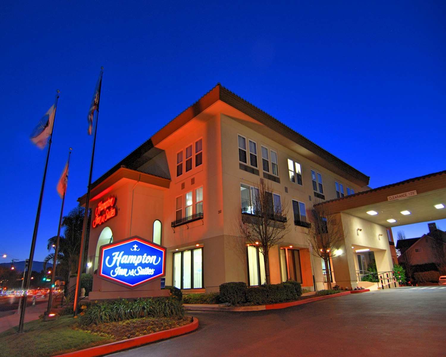 Hampton Inn & Suites Mountain View 2