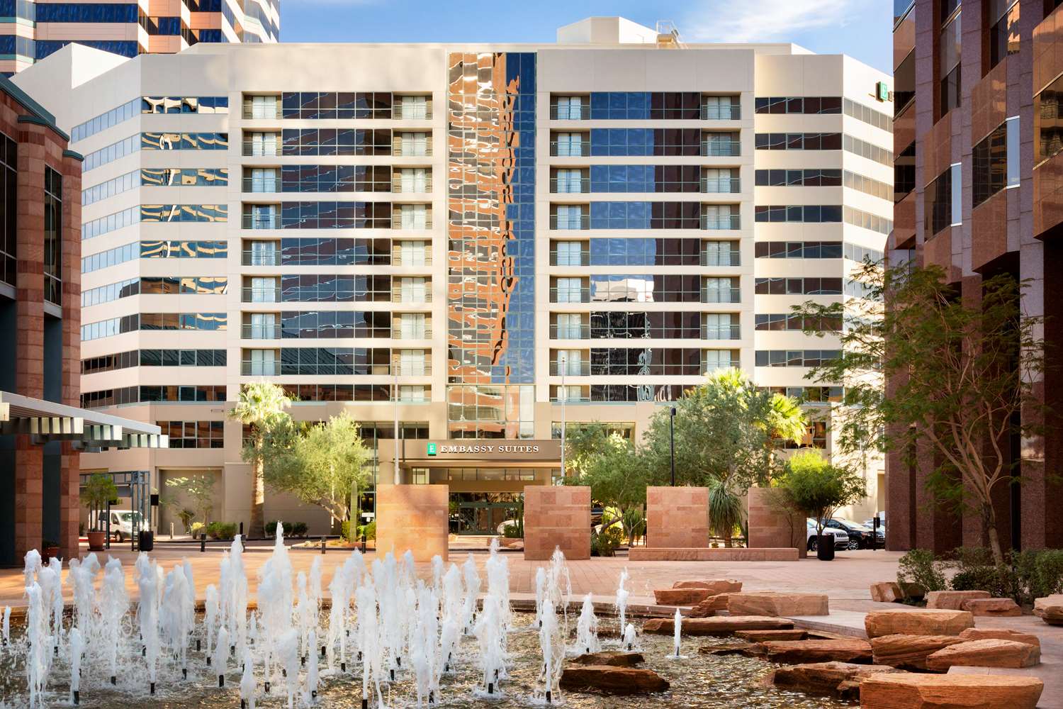 Embassy Suites by Hilton Phoenix Downtown North 1
