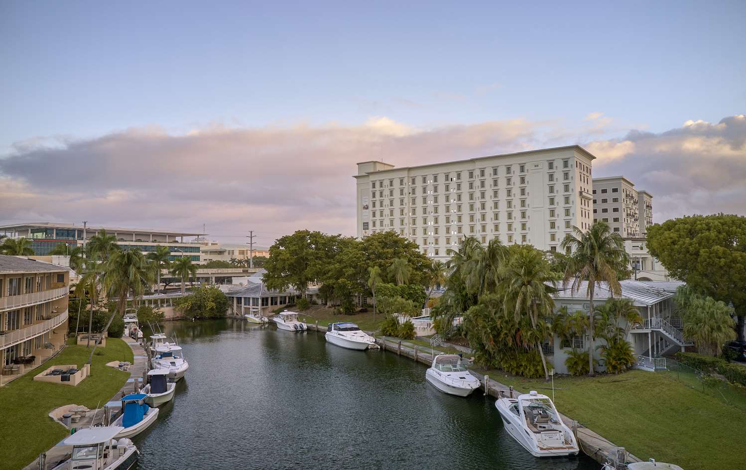 THesis Hotel Miami Coral Gables, Curio Collection by Hilton 2