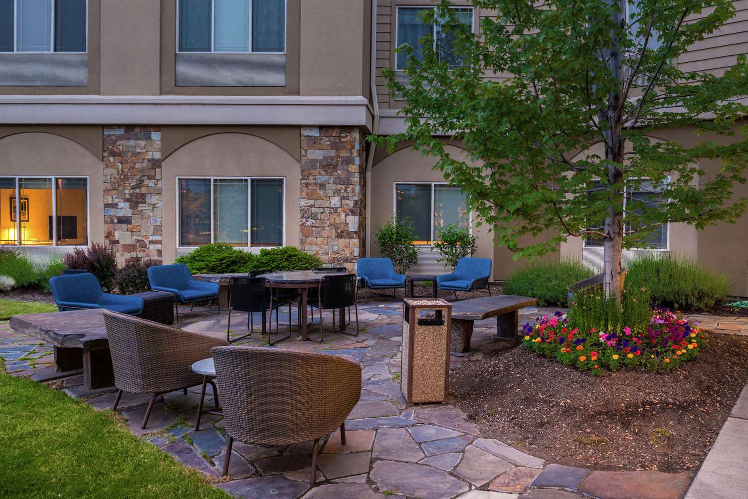 Hilton Garden Inn Bend 2