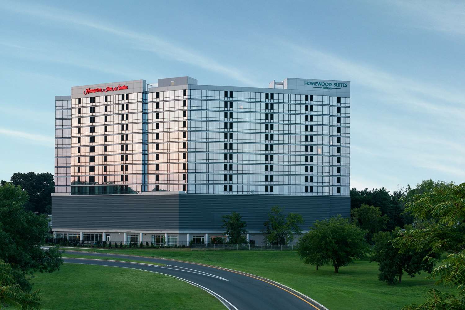 Homewood Suites By Hilton Teaneck Glenpointe 1