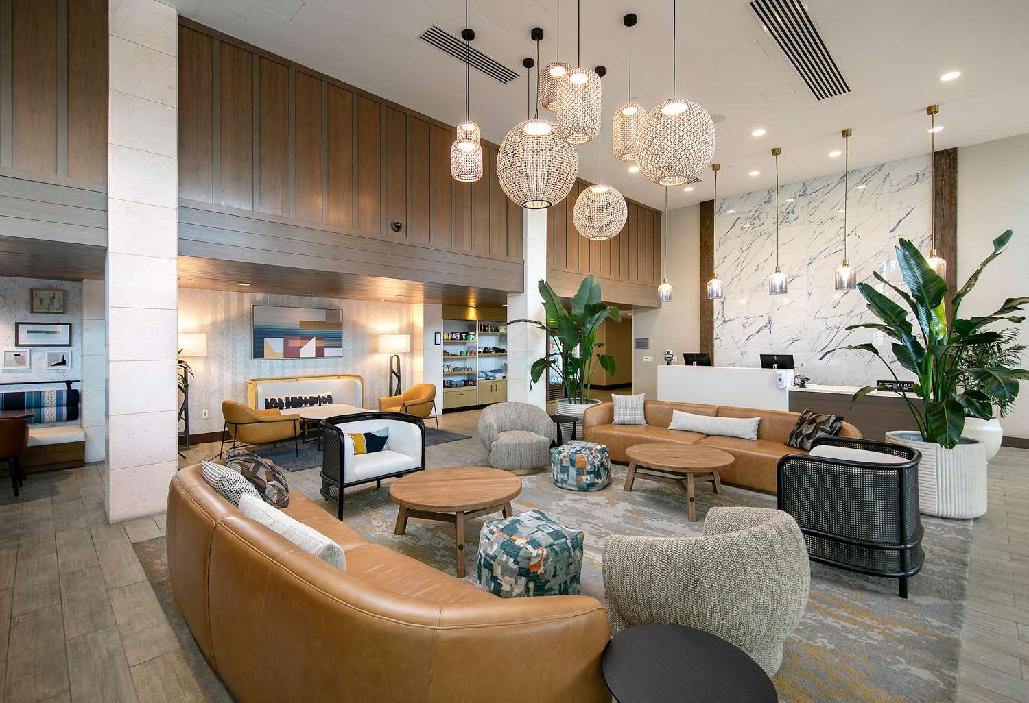 Inn at the Pier Pismo Beach, Curio Collection by Hilton 1