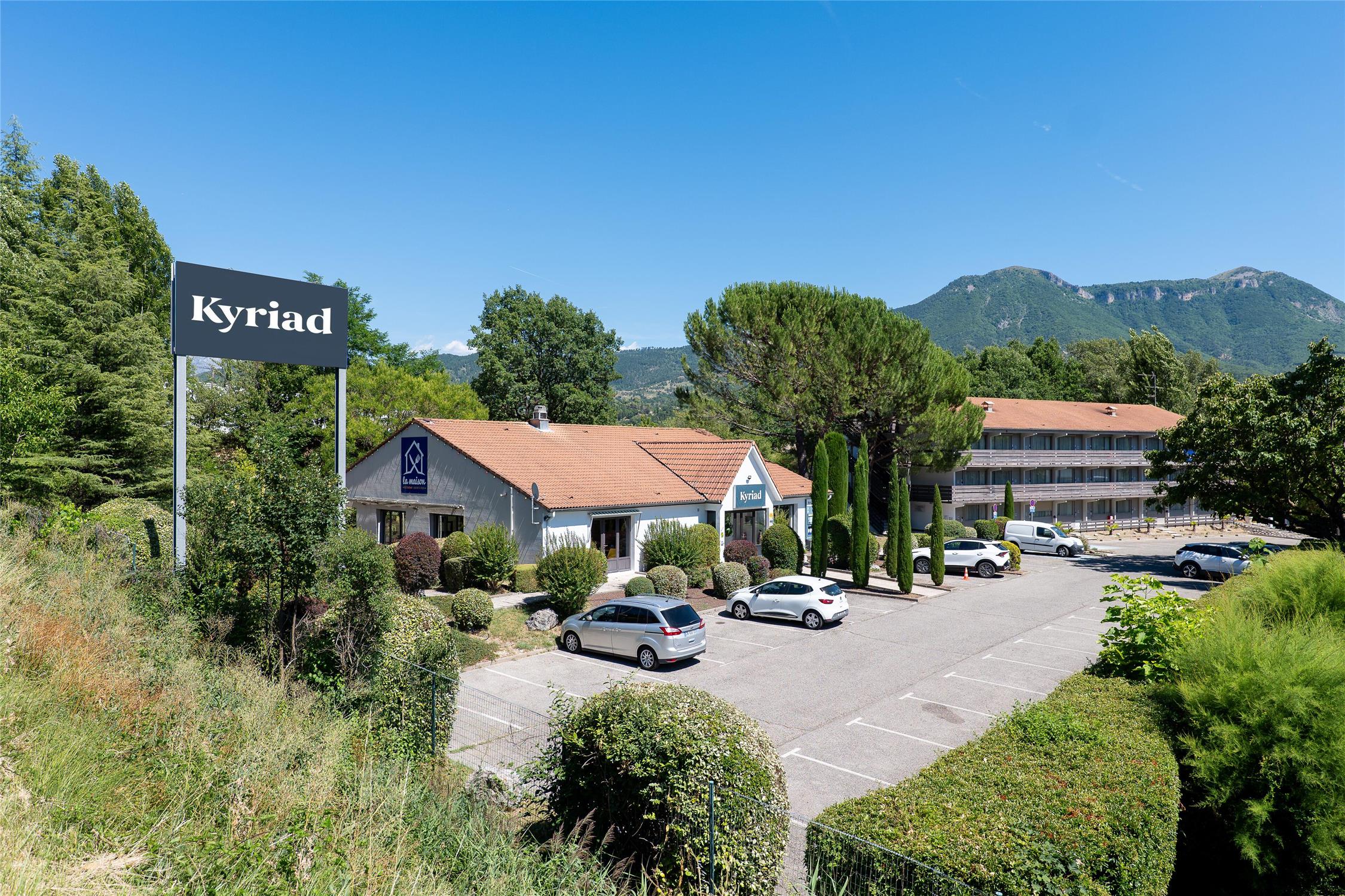 Kyriad Digne-Les-Bains 1