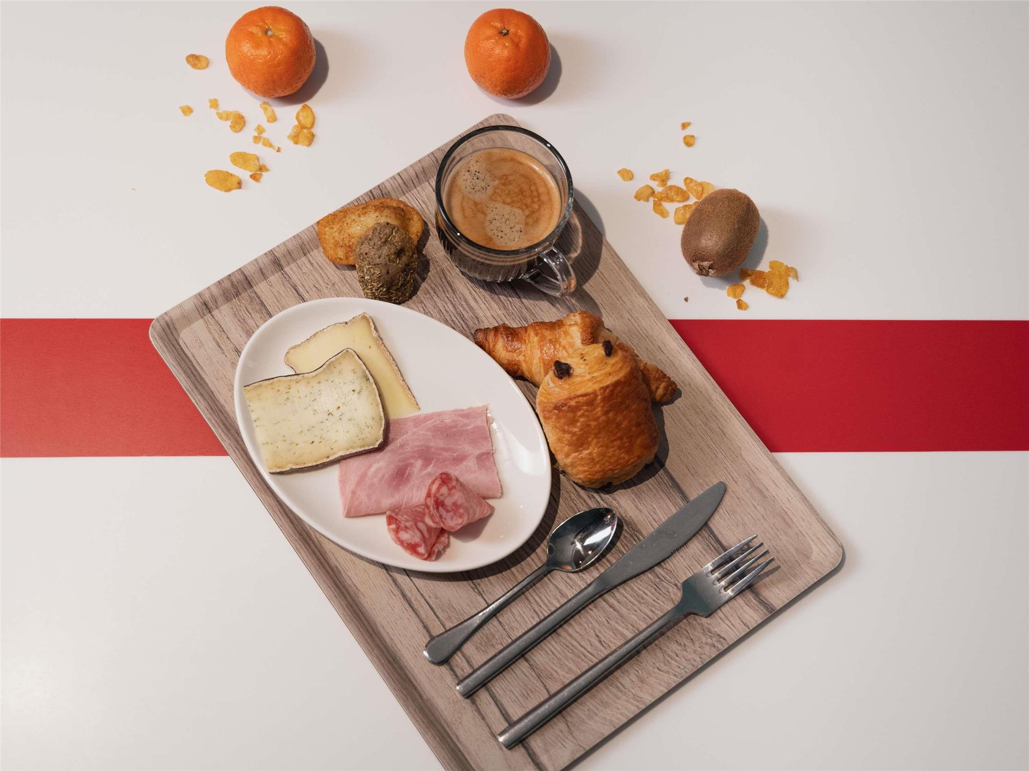 ibis Styles Thonon-les-Bains 2