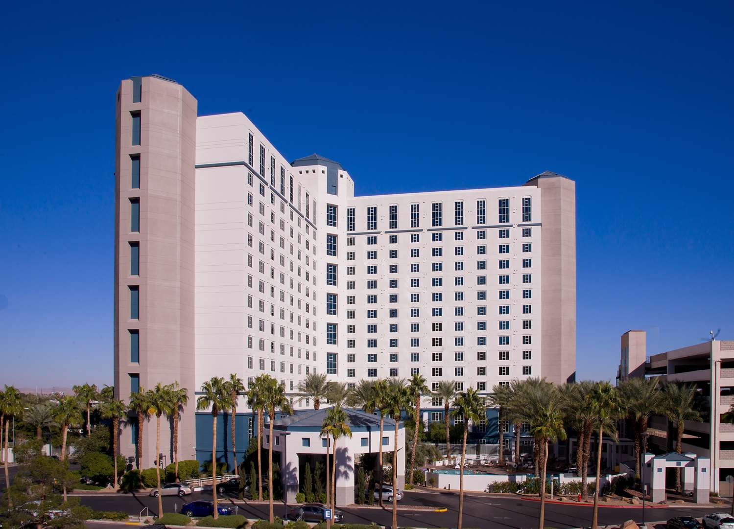 Hilton Grand Vacations on Paradise (Convention Center) 2