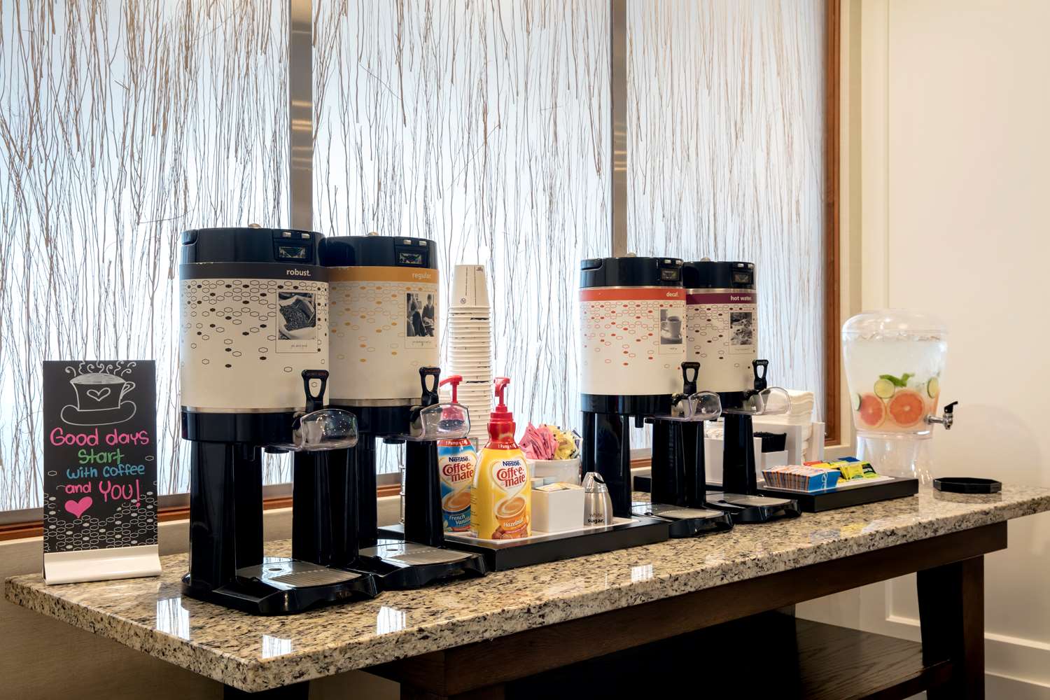Hampton Inn Hallandale Beach-Aventura 2