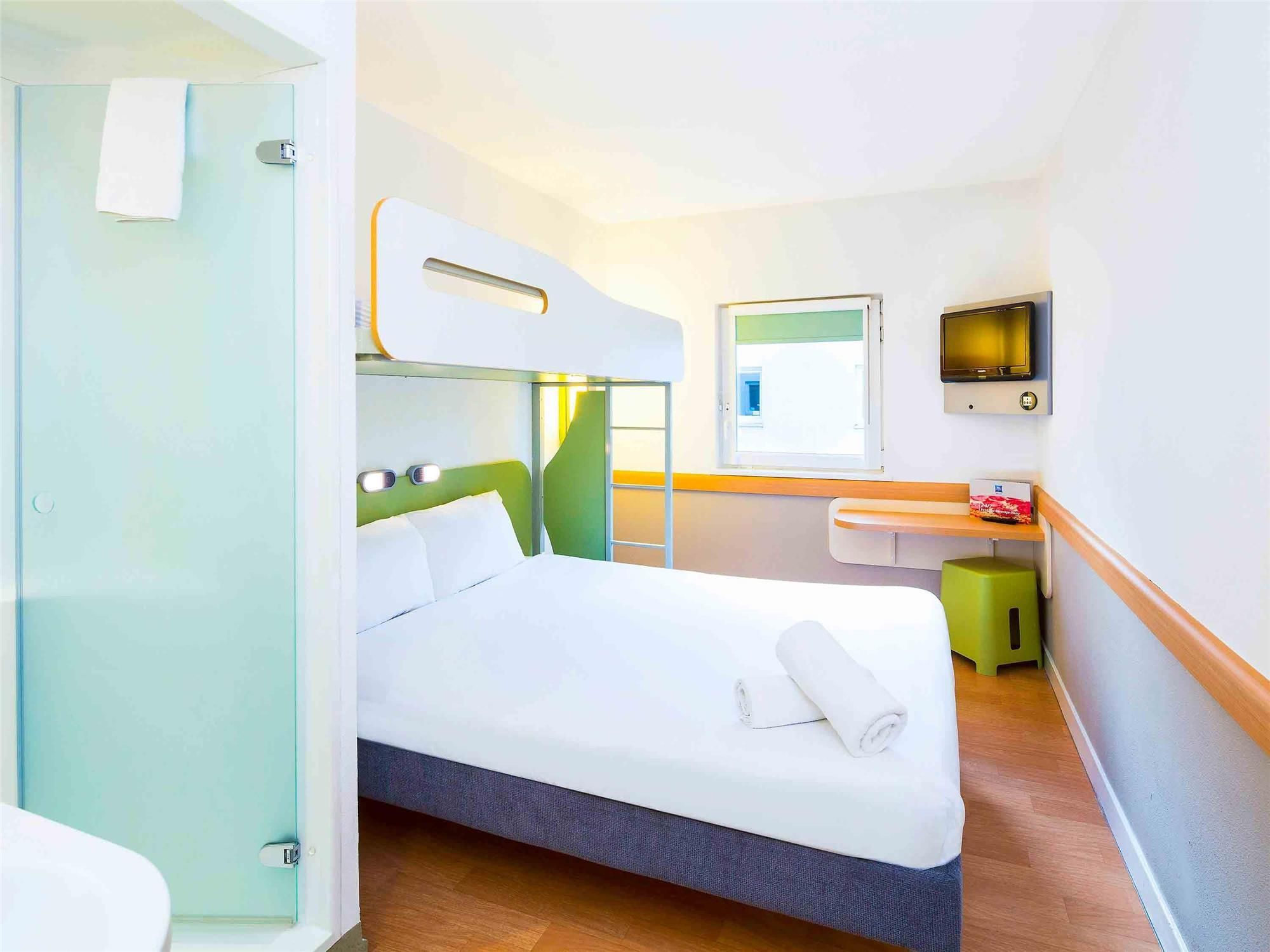 Dreibettzimmer