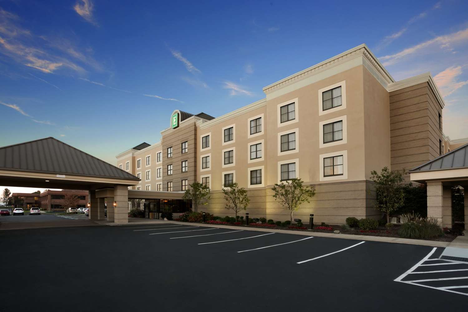Embassy Suites by Hilton Cleveland Beachwood 2
