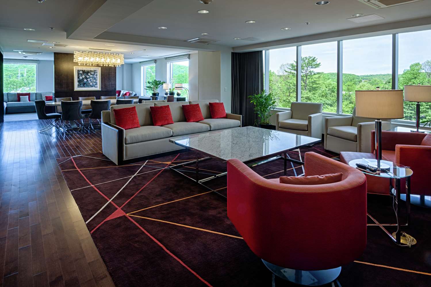 DoubleTree by Hilton Bristol, CT 2