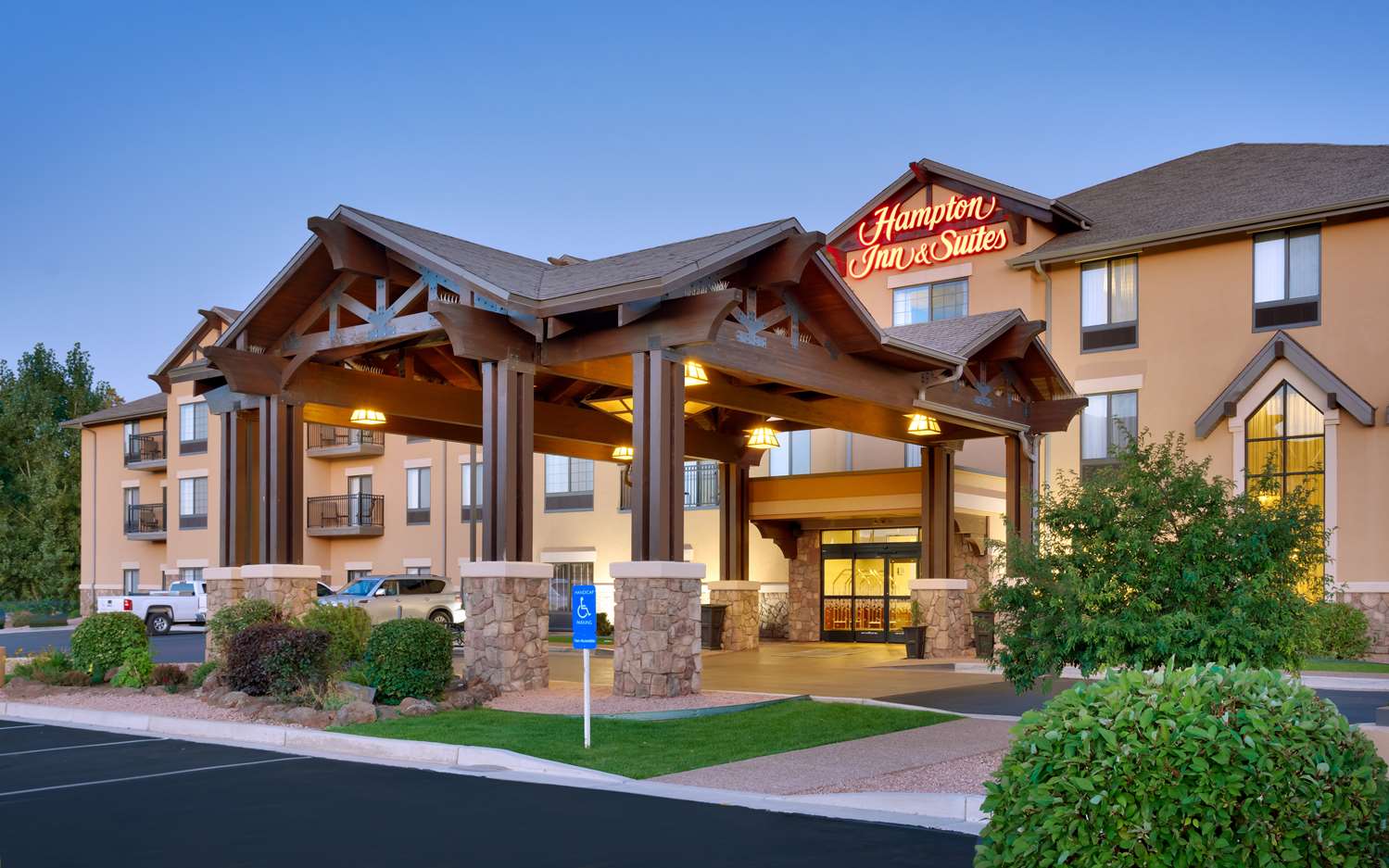 Hampton Inn & Suites Show Low-Pinetop 1