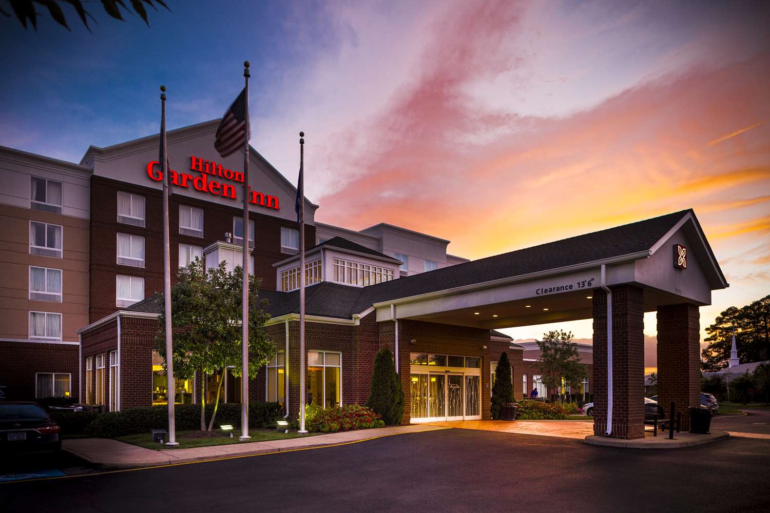 Hilton Garden Inn Hampton Coliseum Central 2