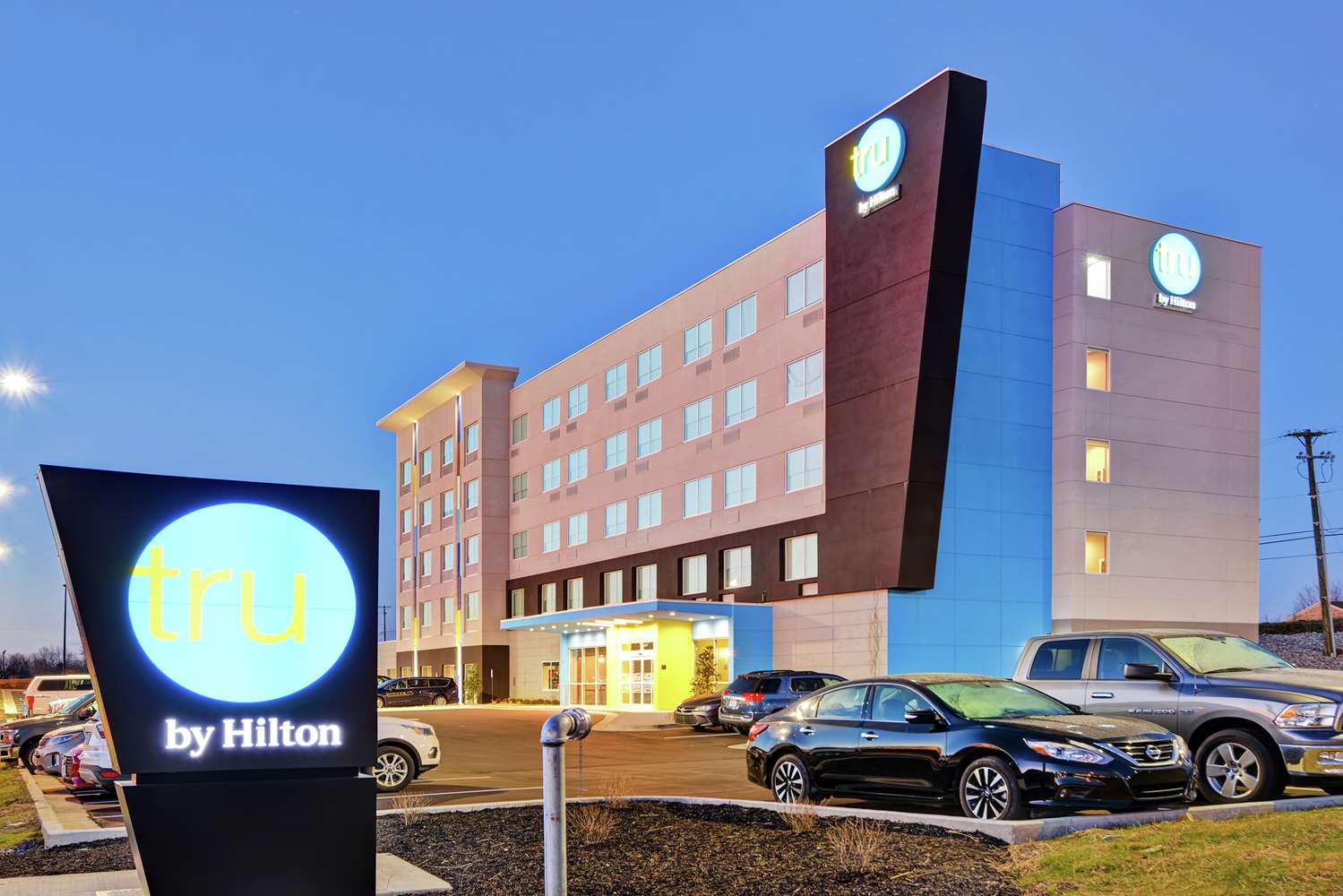 Tru By Hilton Richmond 1
