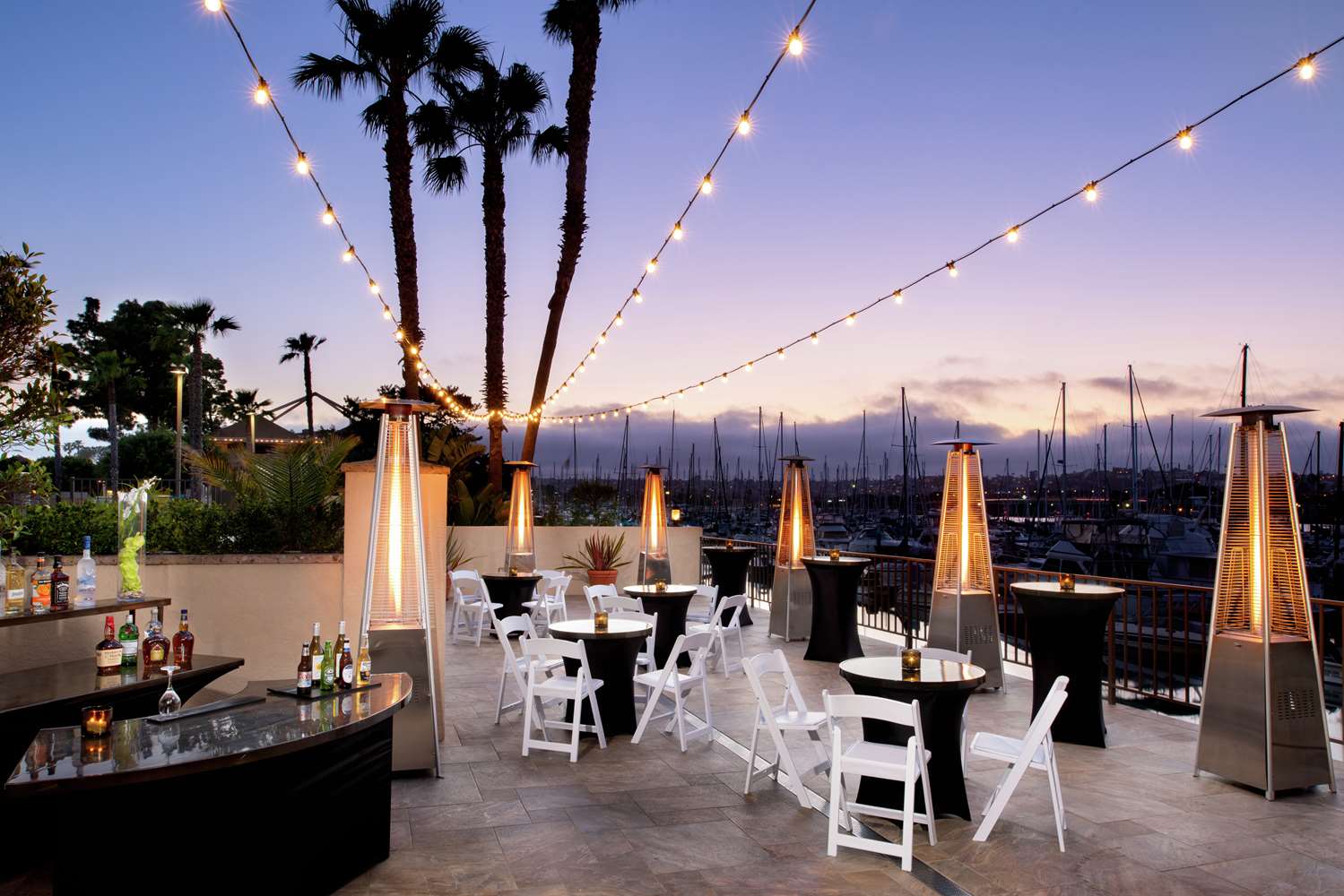 Hilton San Diego Airport/Harbor Island 2