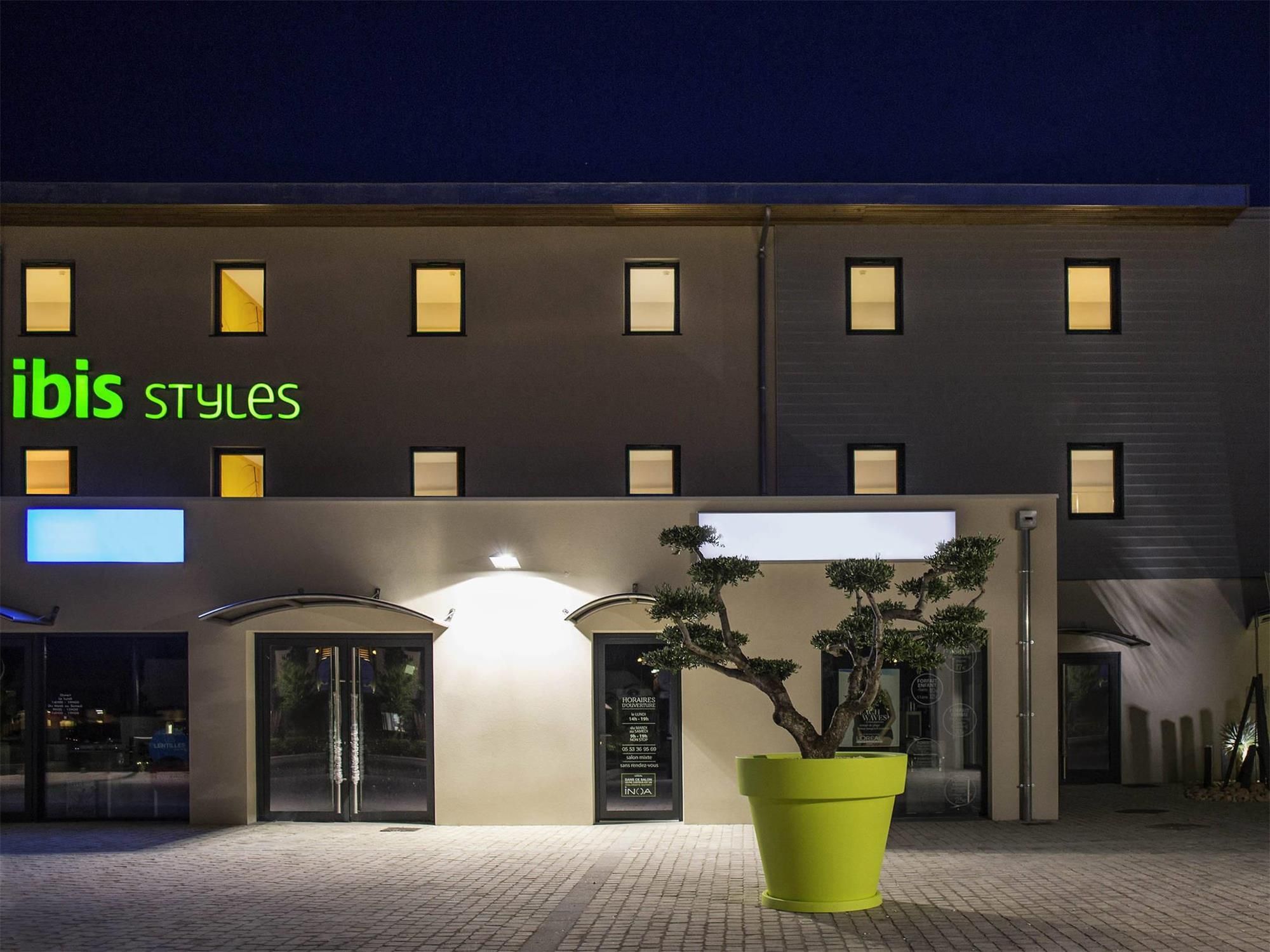 ibis styles Villeneuve Sur Lot 2