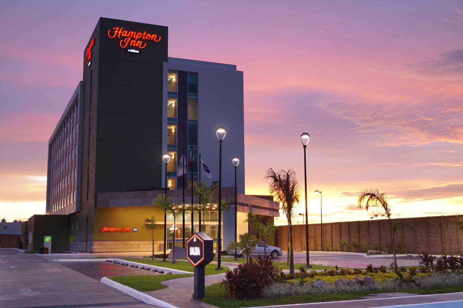 Hampton Inn by Hilton Merida 1
