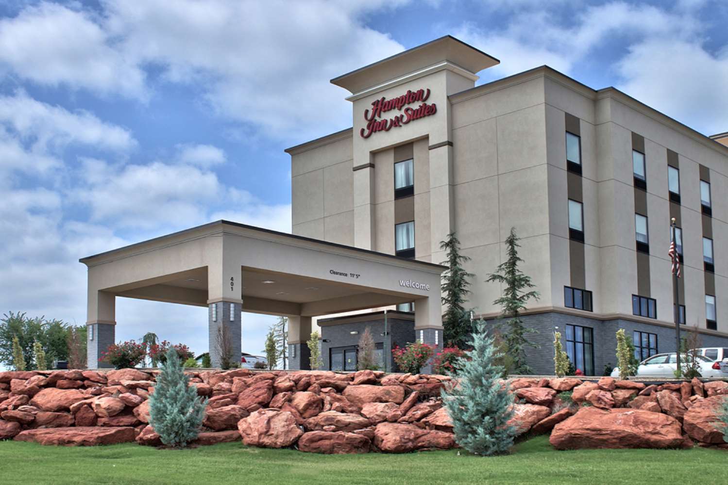 Hampton Inn & Suites Guthrie, OK 1