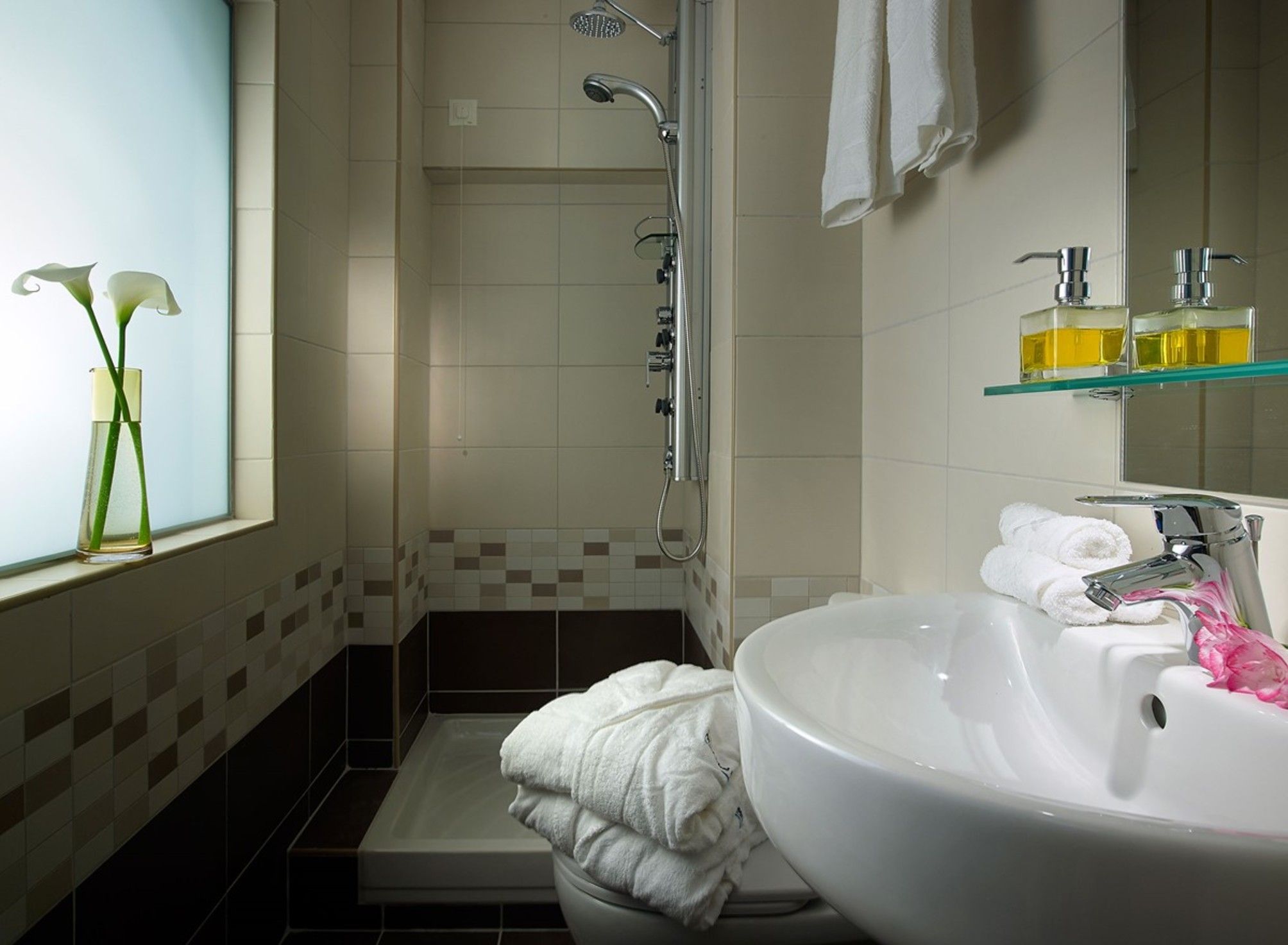 Twin/double room with panoramic view and sea view