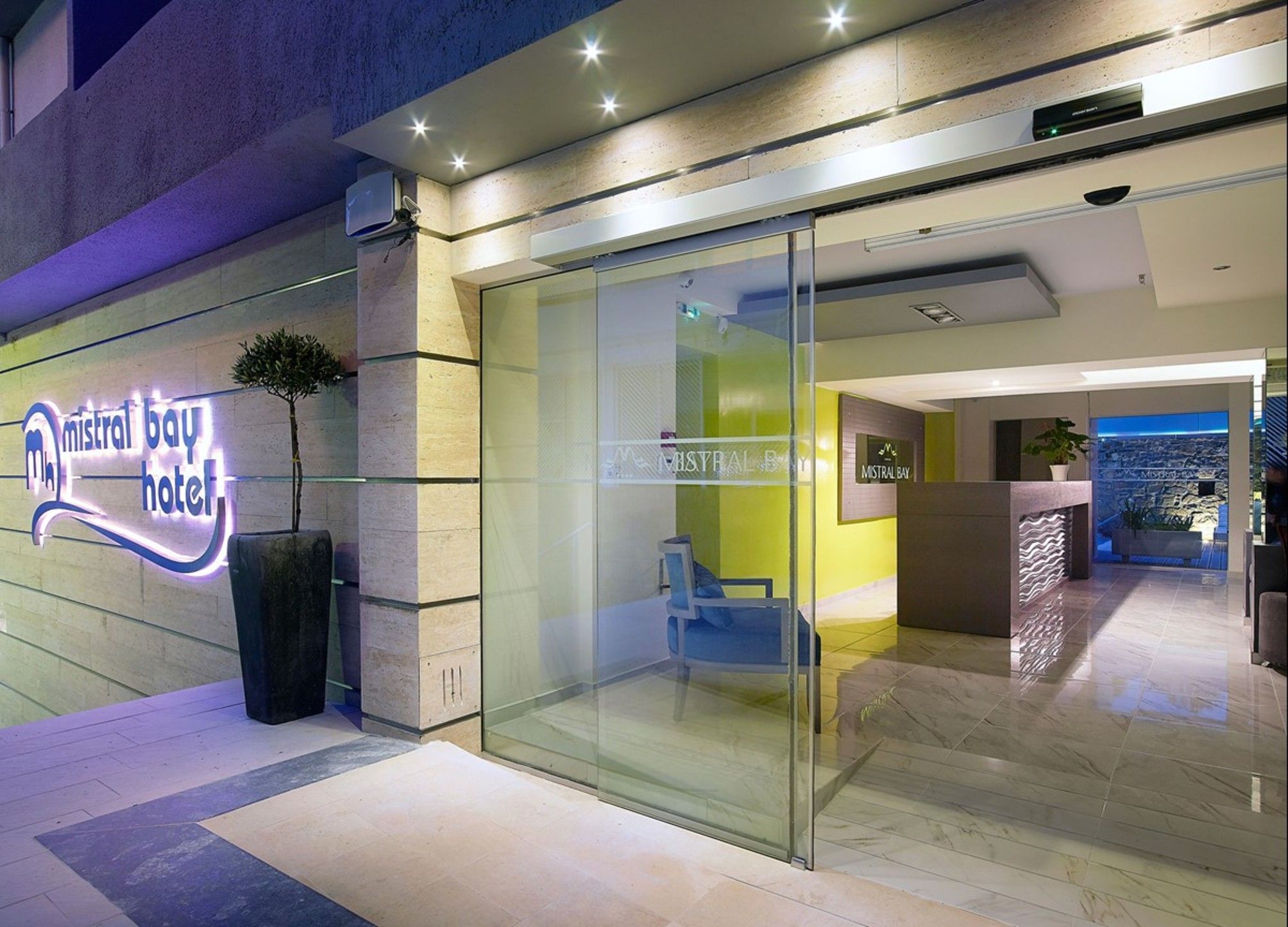 Mistral Bay Hotel 2
