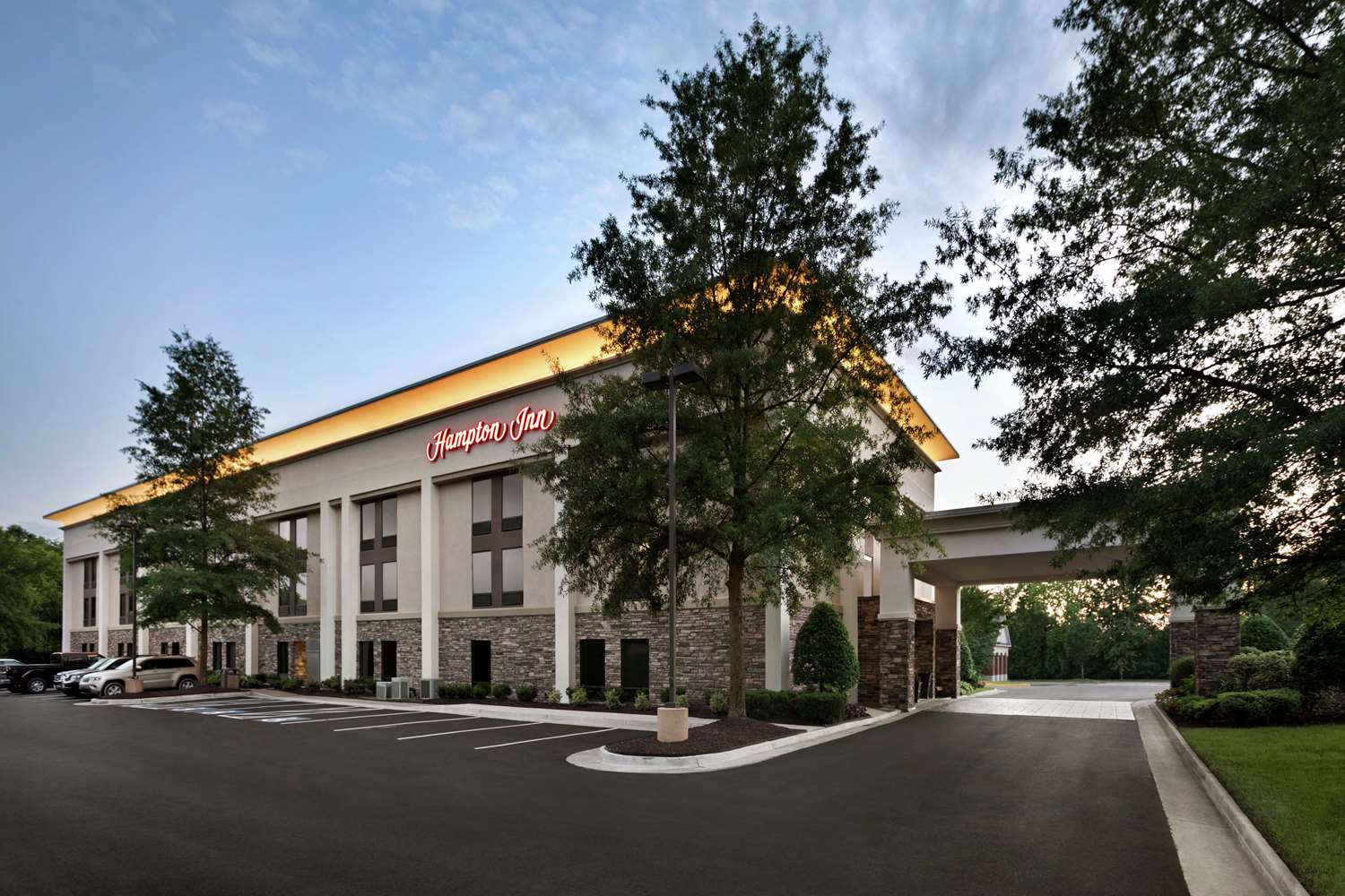 Hampton Inn Richmond-North/Ashland 2