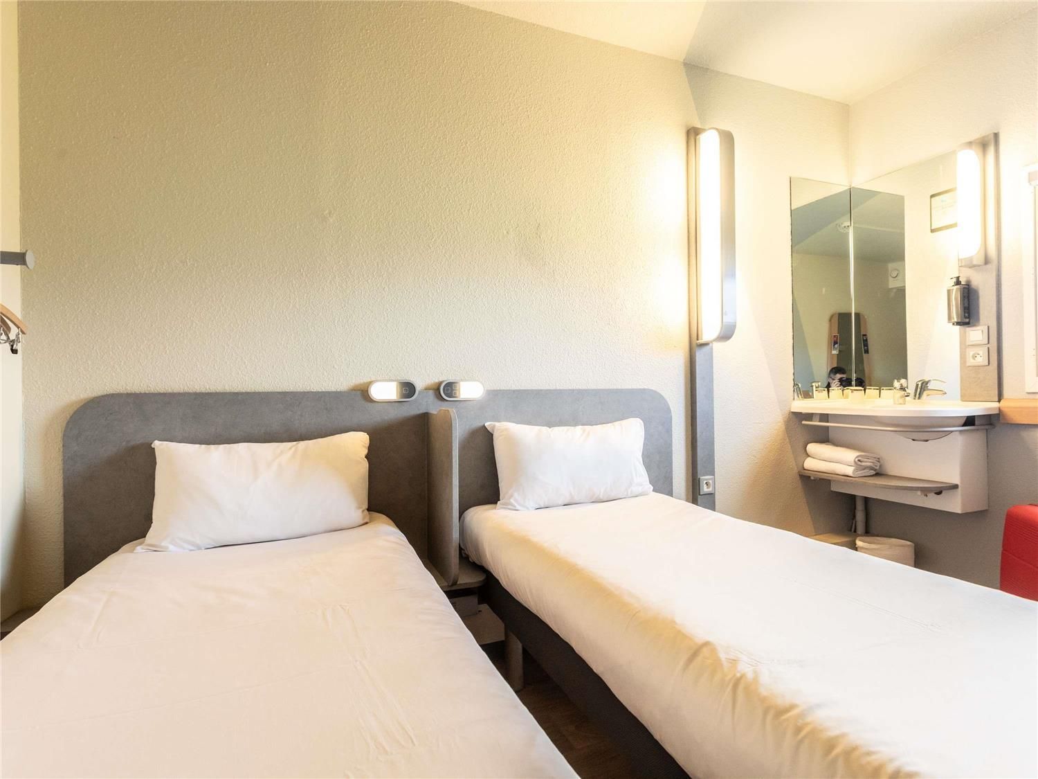 Twin - room with twin beds for up to 2 people.