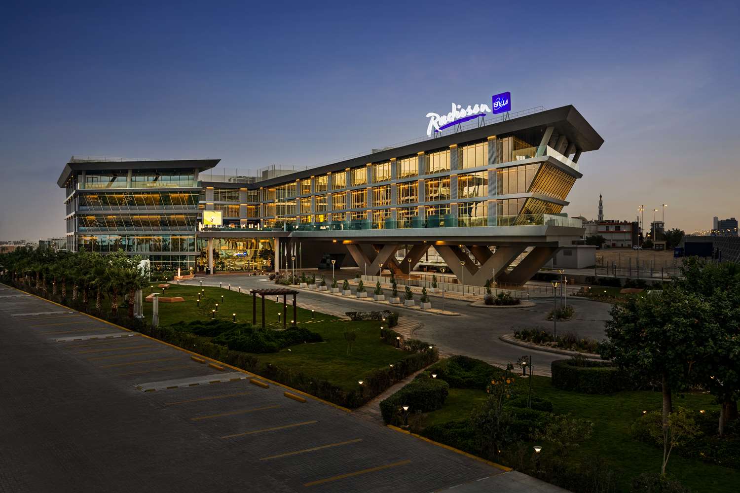 Radisson Blu Hotel Riyadh Convention and Exhibition Center 1
