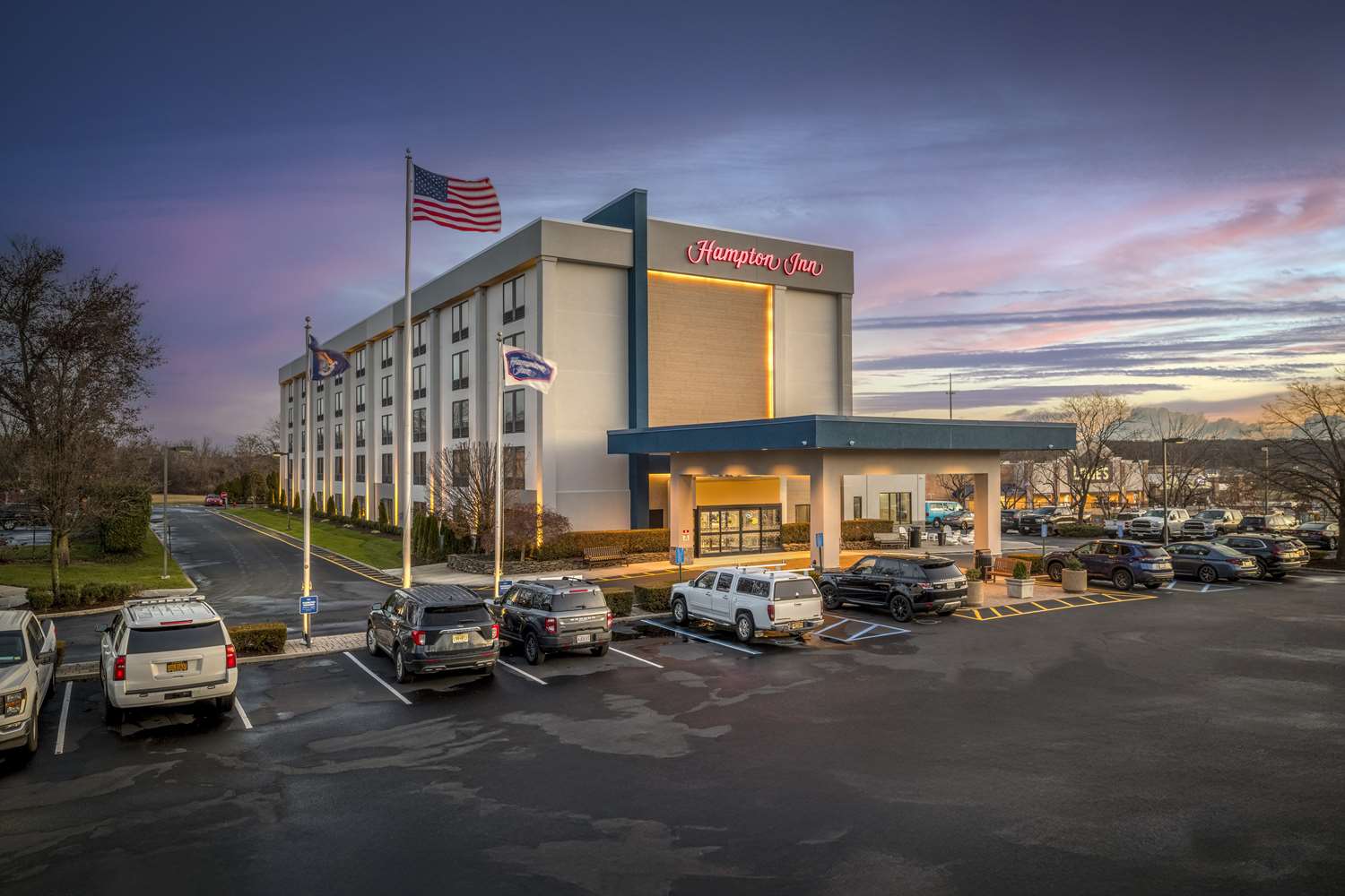 Hampton Inn Long Island/Commack 2
