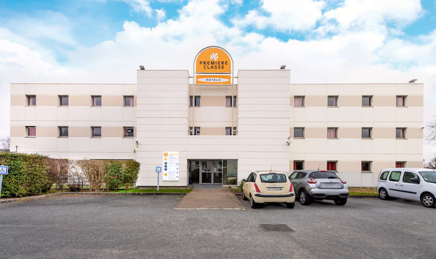 Premiere Classe Bordeaux Nord - Lac 1