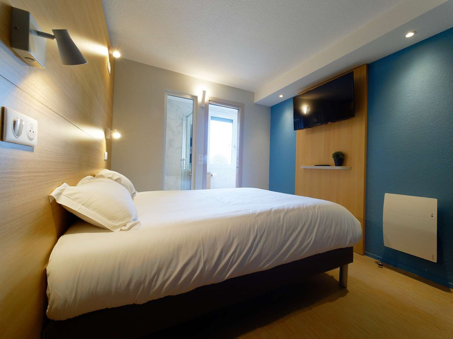 Kyriad DIRECT Saint Brieuc - Parc des Expositions 1