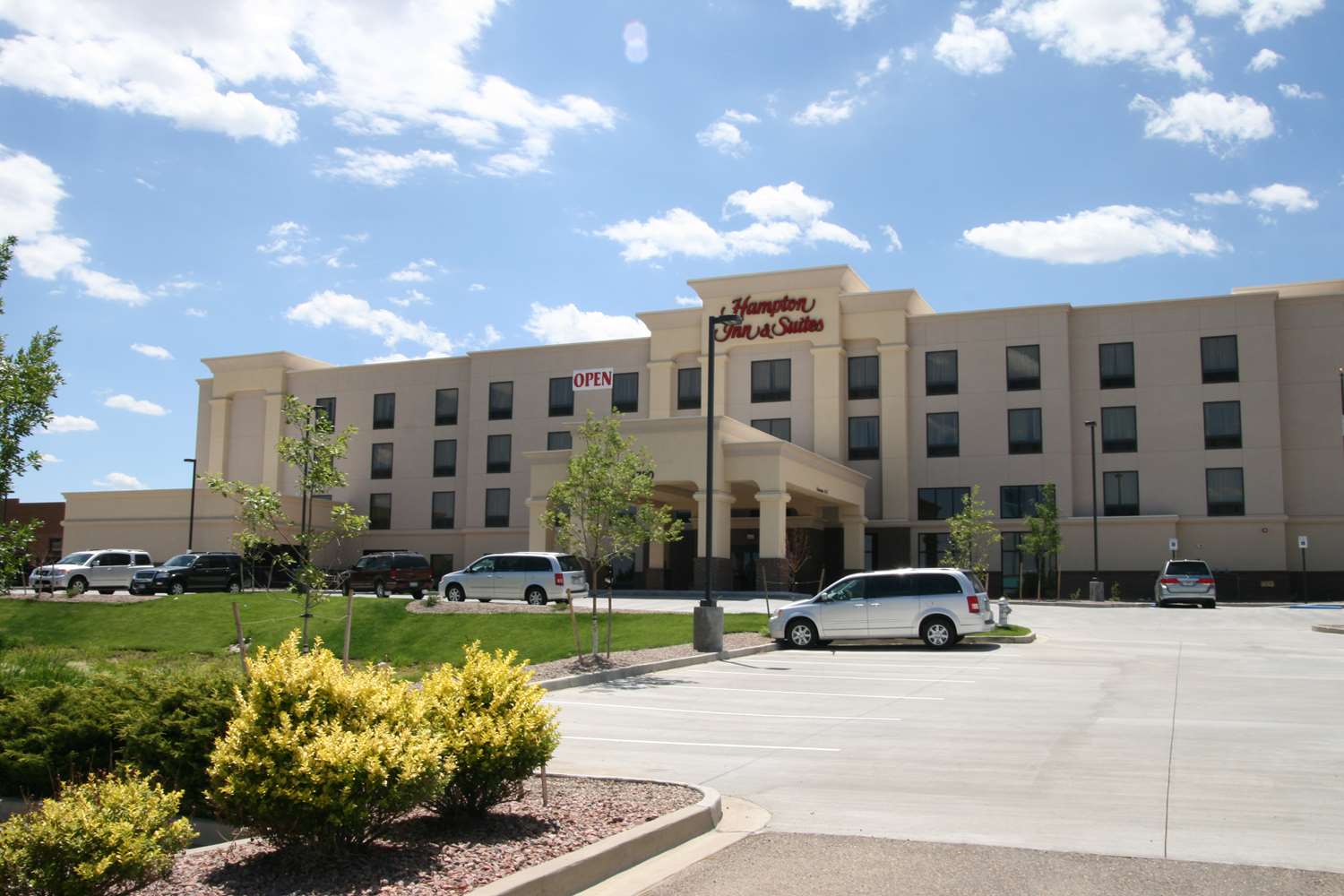 Hampton Inn & Suites Pueblo/North 1