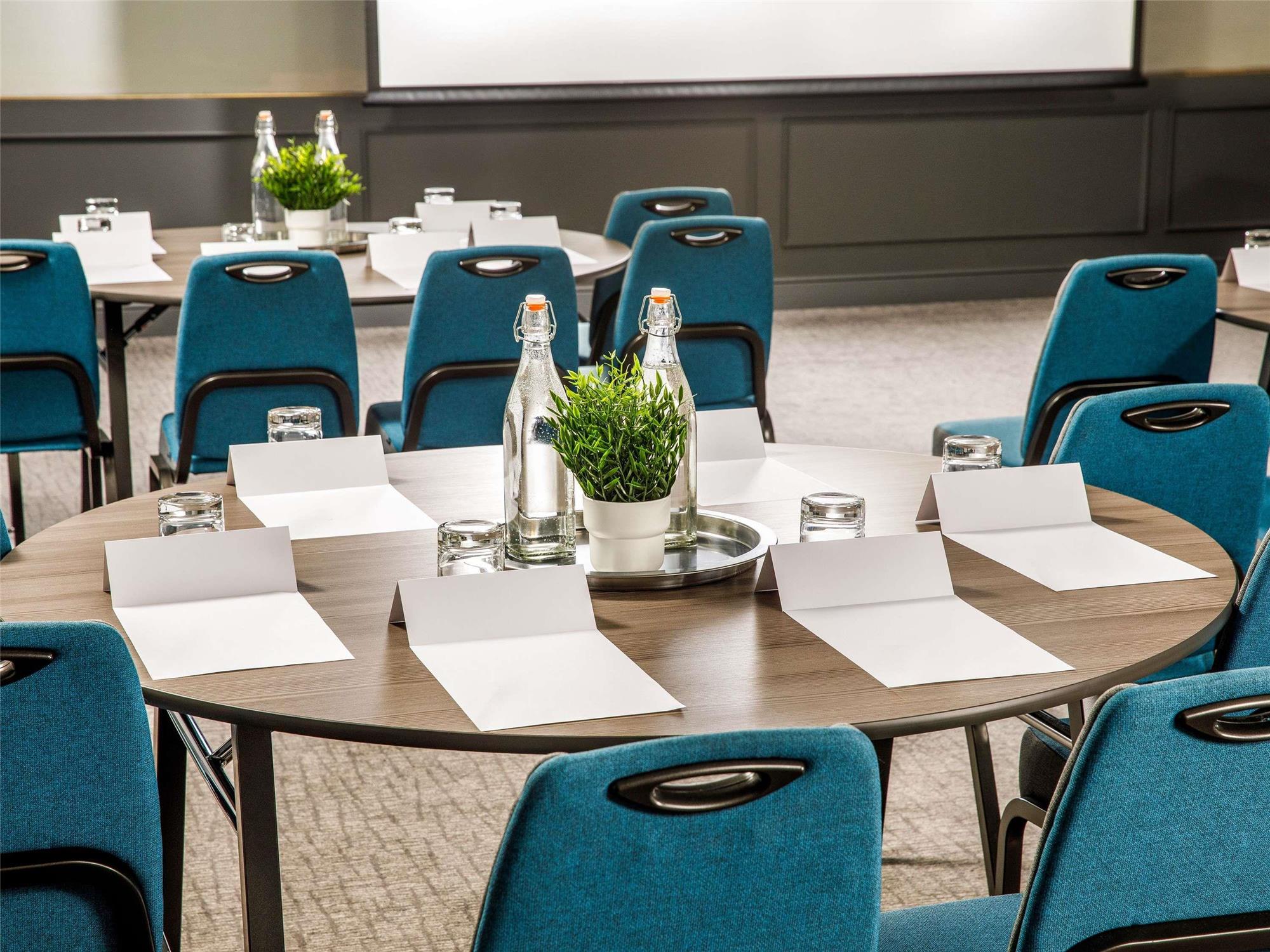 Mercure Birmingham West Hotel 2