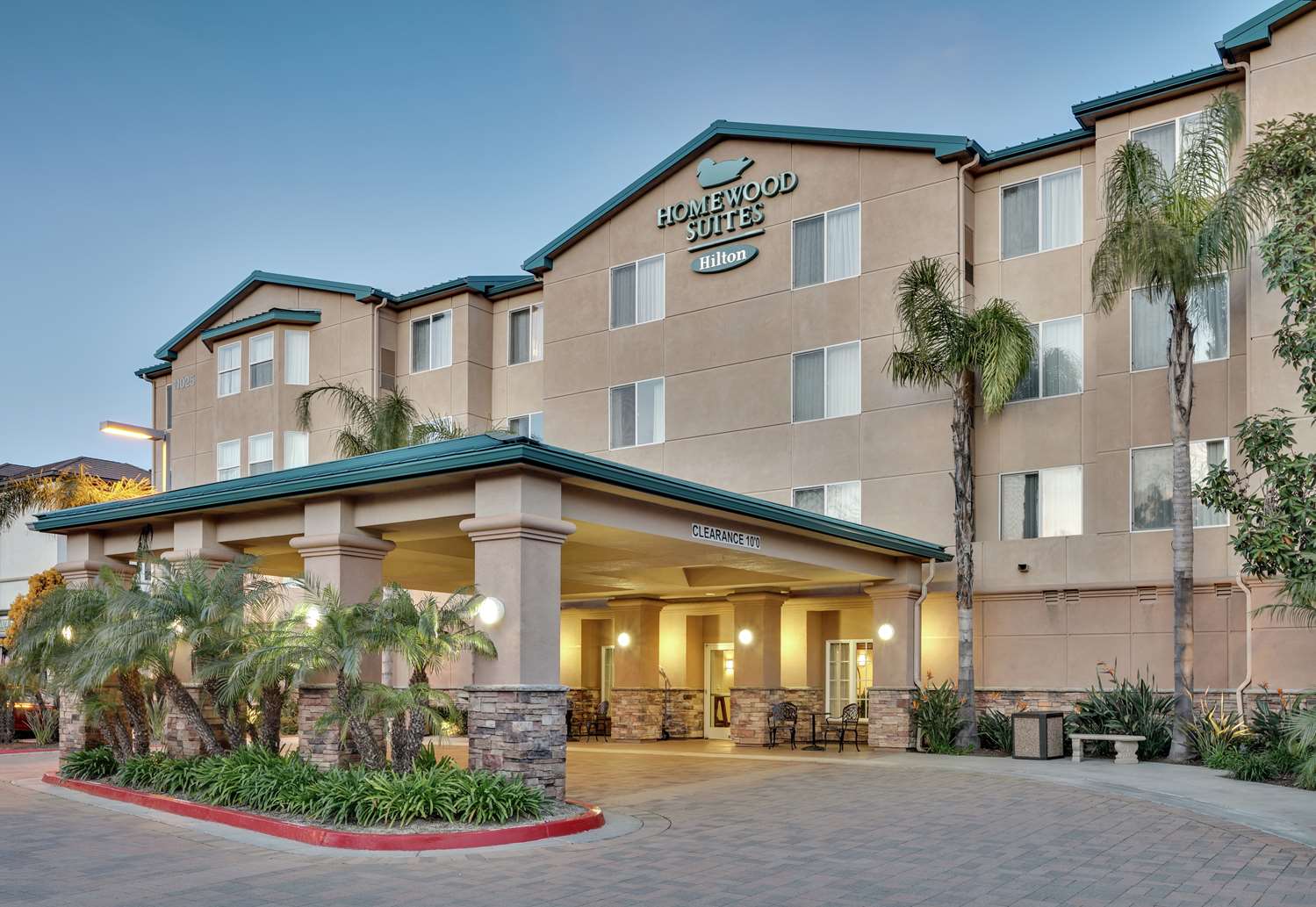 Homewood Suites by Hilton San Diego-Del Mar 1