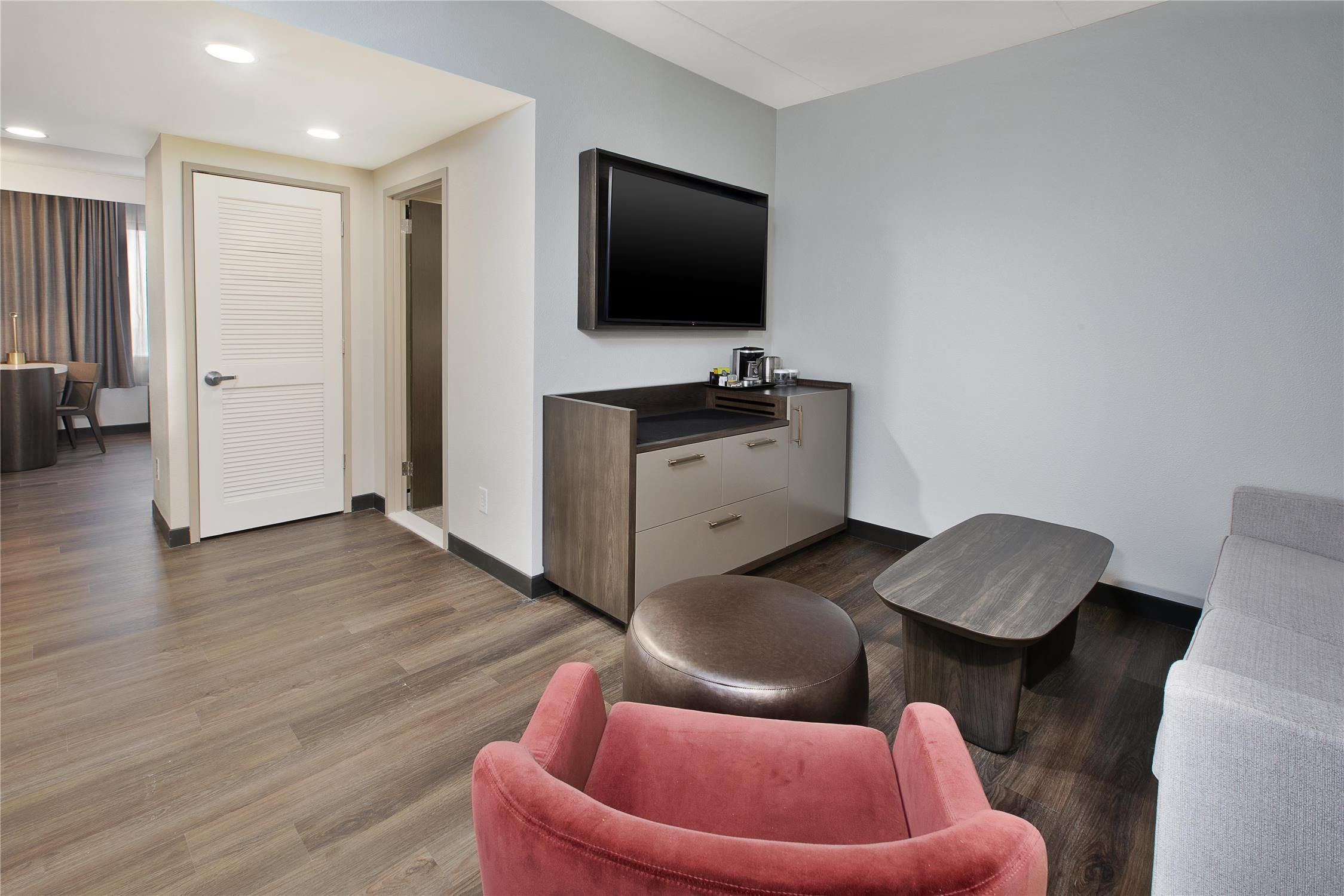 Suite, junior