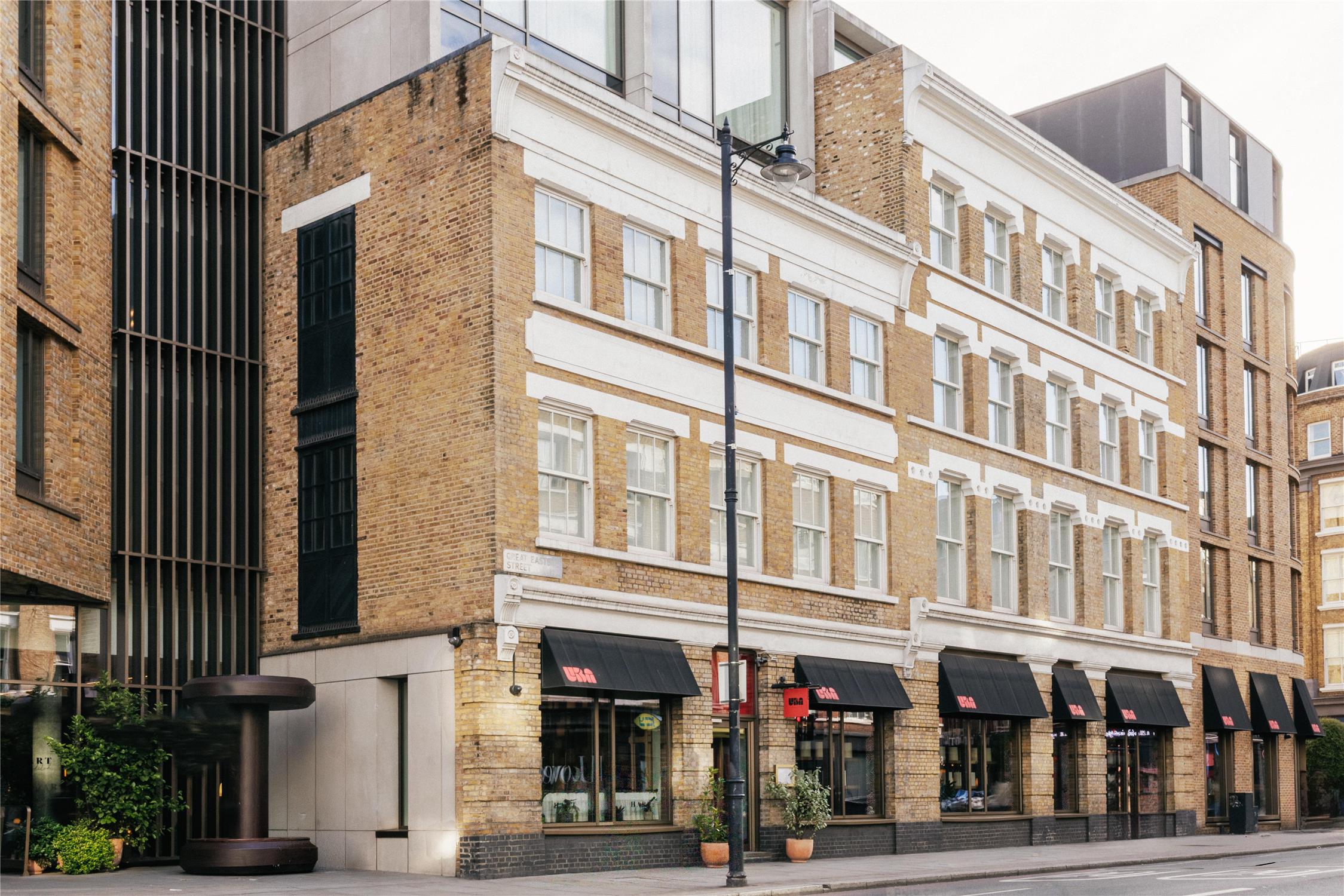 Hart Shoreditch Hotel London, Curio Collection by Hilton 2