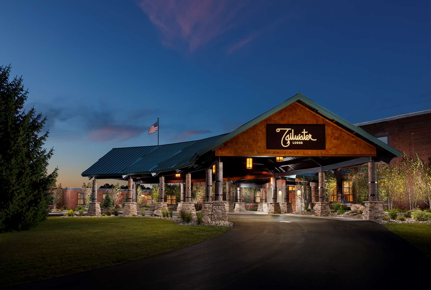 Tailwater Lodge Altmar, Tapestry Collection By Hilton 1