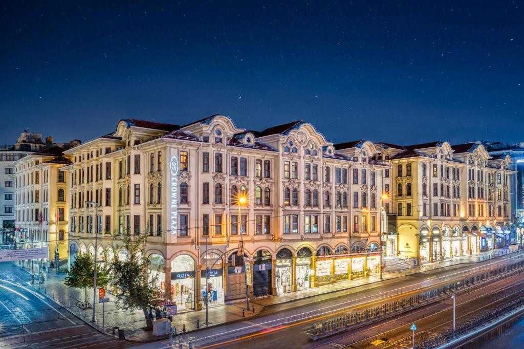 Crowne Plaza ISTANBUL - OLD CITY by IHG 1