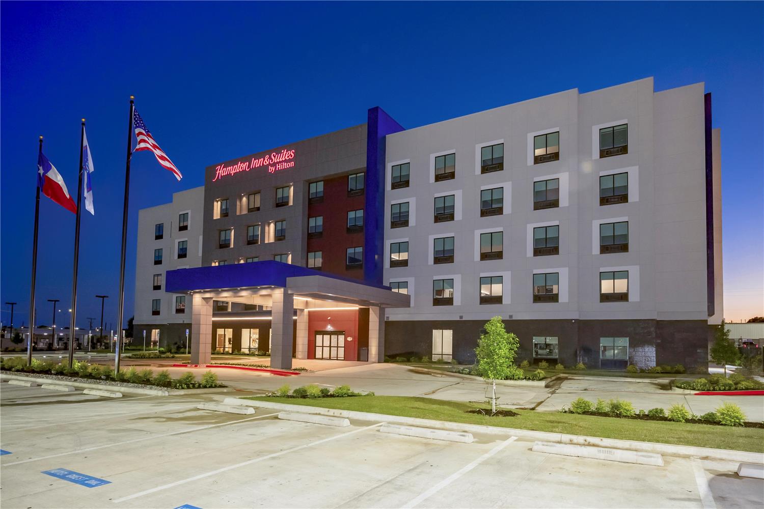 Hampton Inn & Suites Irving Hwy 183 2
