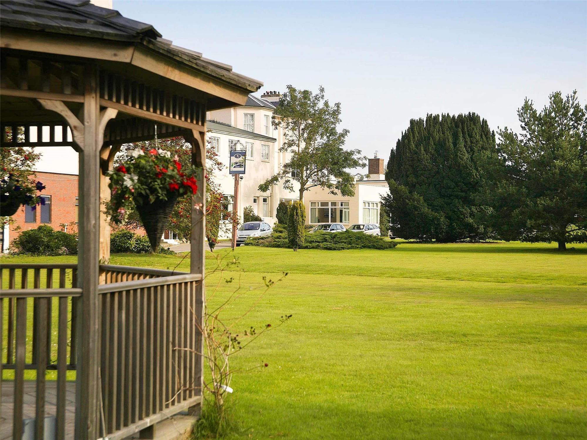 Mercure Maidstone Great Danes Hotel 2