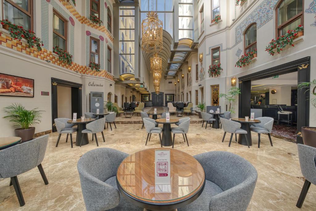 Crowne Plaza ISTANBUL - OLD CITY by IHG 2