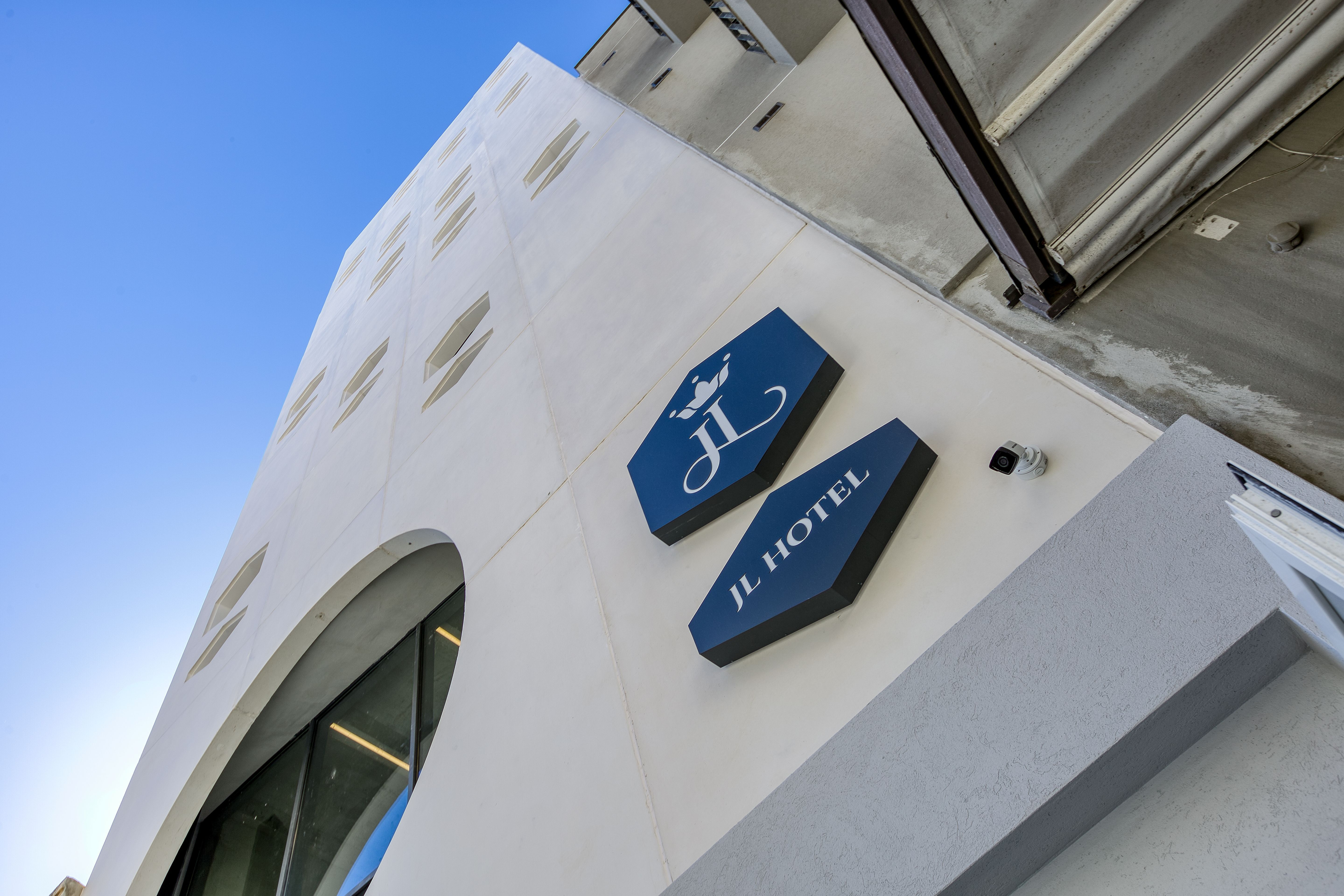 JL Hotel 2