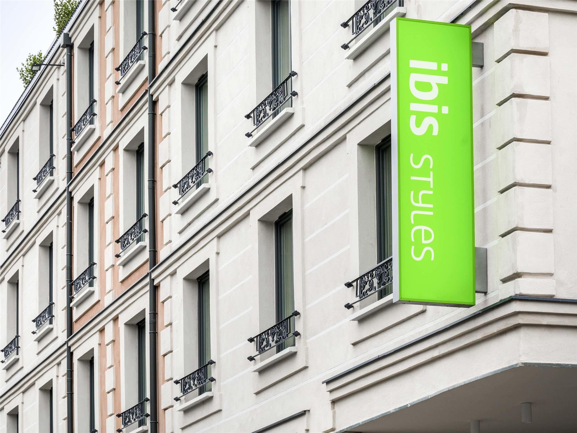 ibis Styles Clamart Gare Grand Paris 2